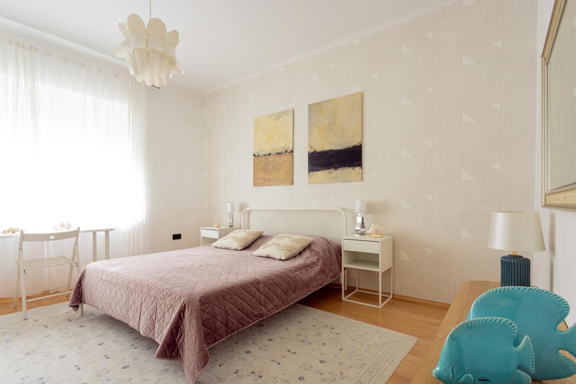 Large Two Bedroom Family App - Free Parking リュブリャナ エクステリア 写真