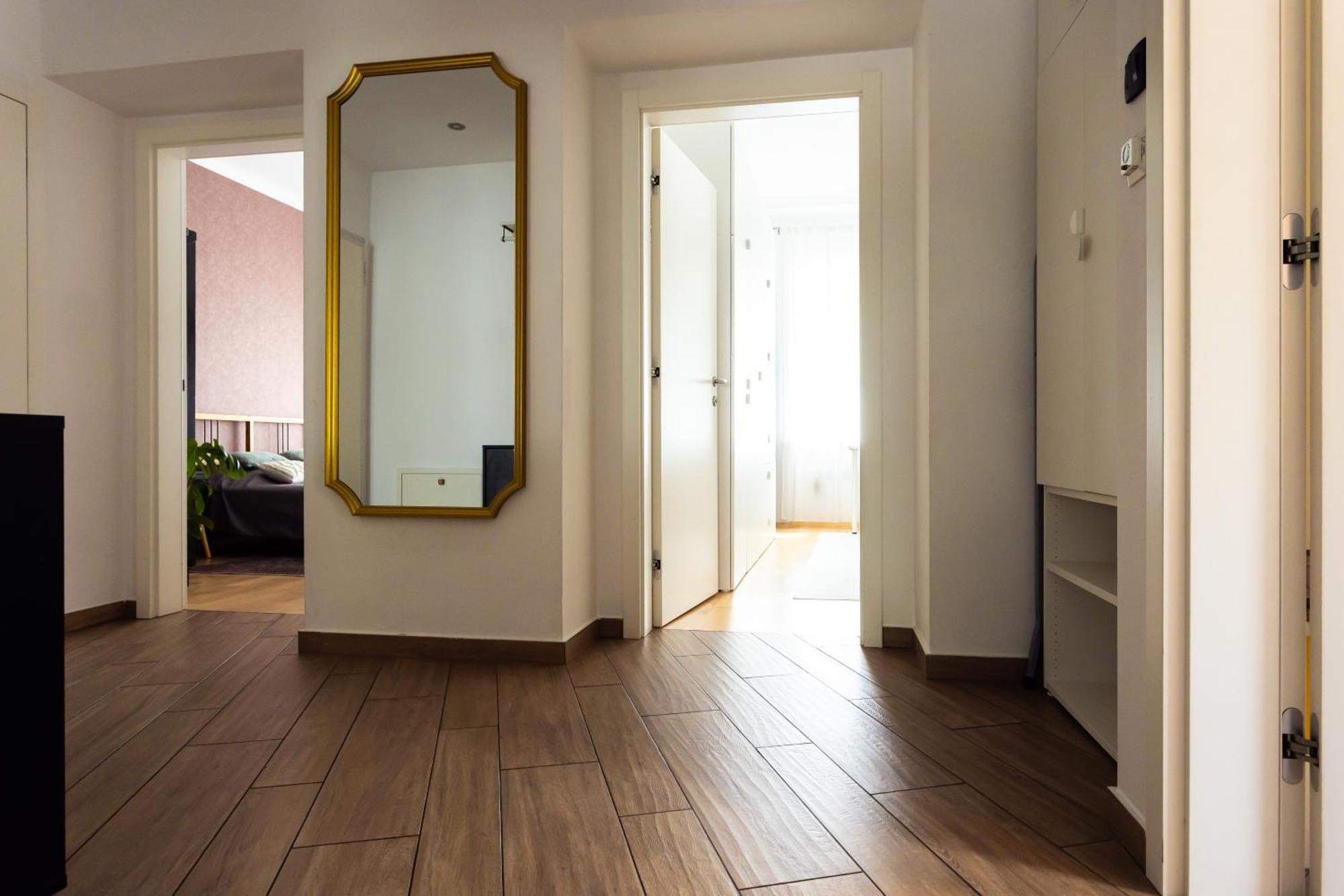 Large Two Bedroom Family App - Free Parking リュブリャナ エクステリア 写真